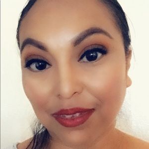 Meet your Posher, Burnaburnadette